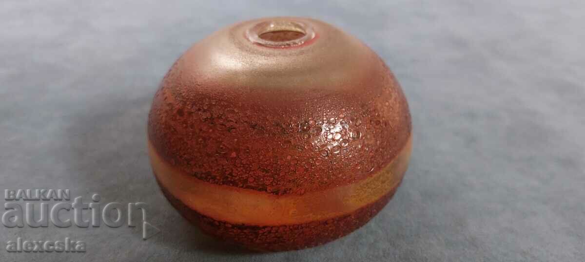 Auction  Thin-walled vase - Switzerland