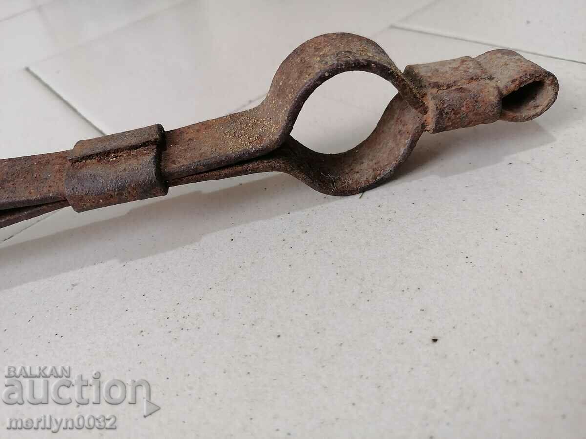 Old wrought dilaf, tongs, wrought iron - 7 Old wrought dilaf, tongs, wrought iron - 7