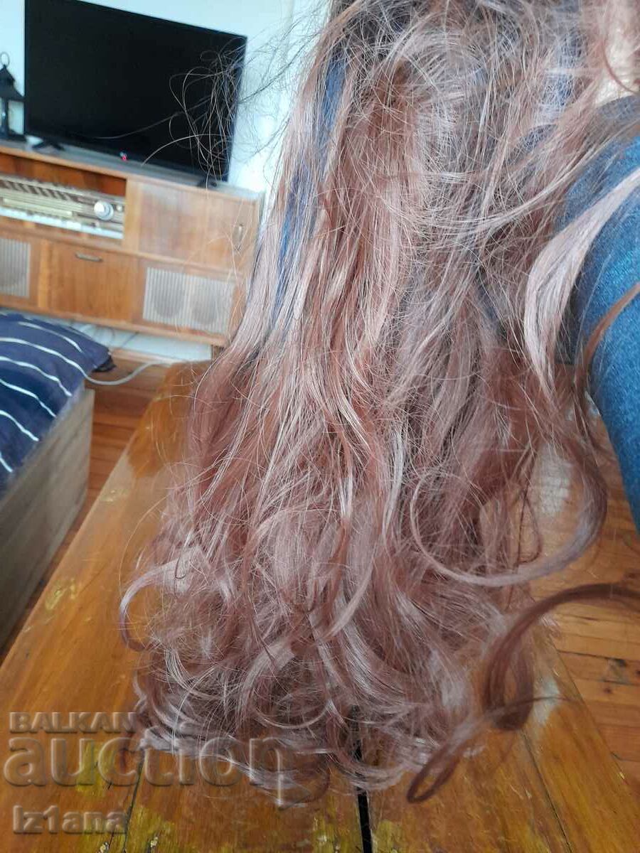 Auction An old wig Auction An old wig