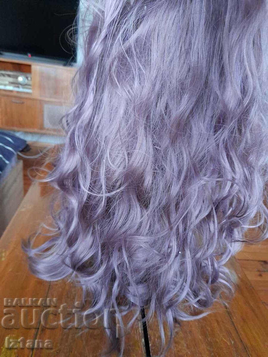 Auction An old wig Auction An old wig