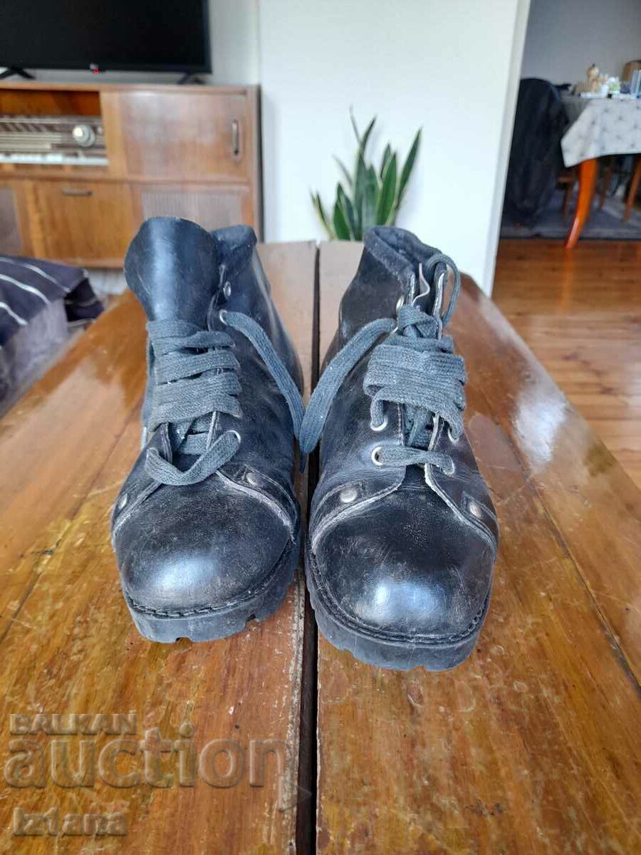 Old shoes Sportprom