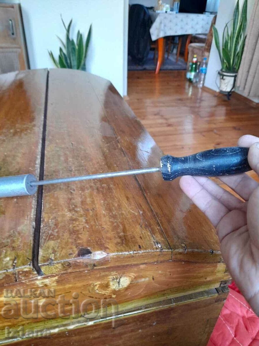 Auction Old bicycle pump Auction Old bicycle pump