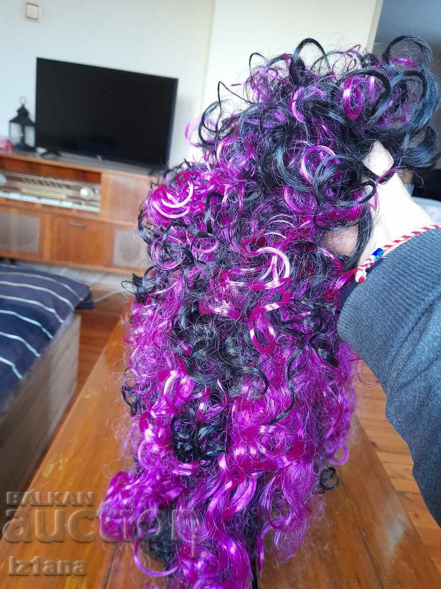 An old wig with price 27.00 BGN | € 13.80 An old wig with price 27.00 BGN | € 13.80