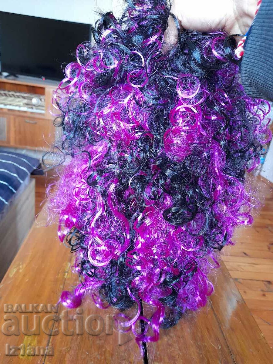 Auction An old wig Auction An old wig