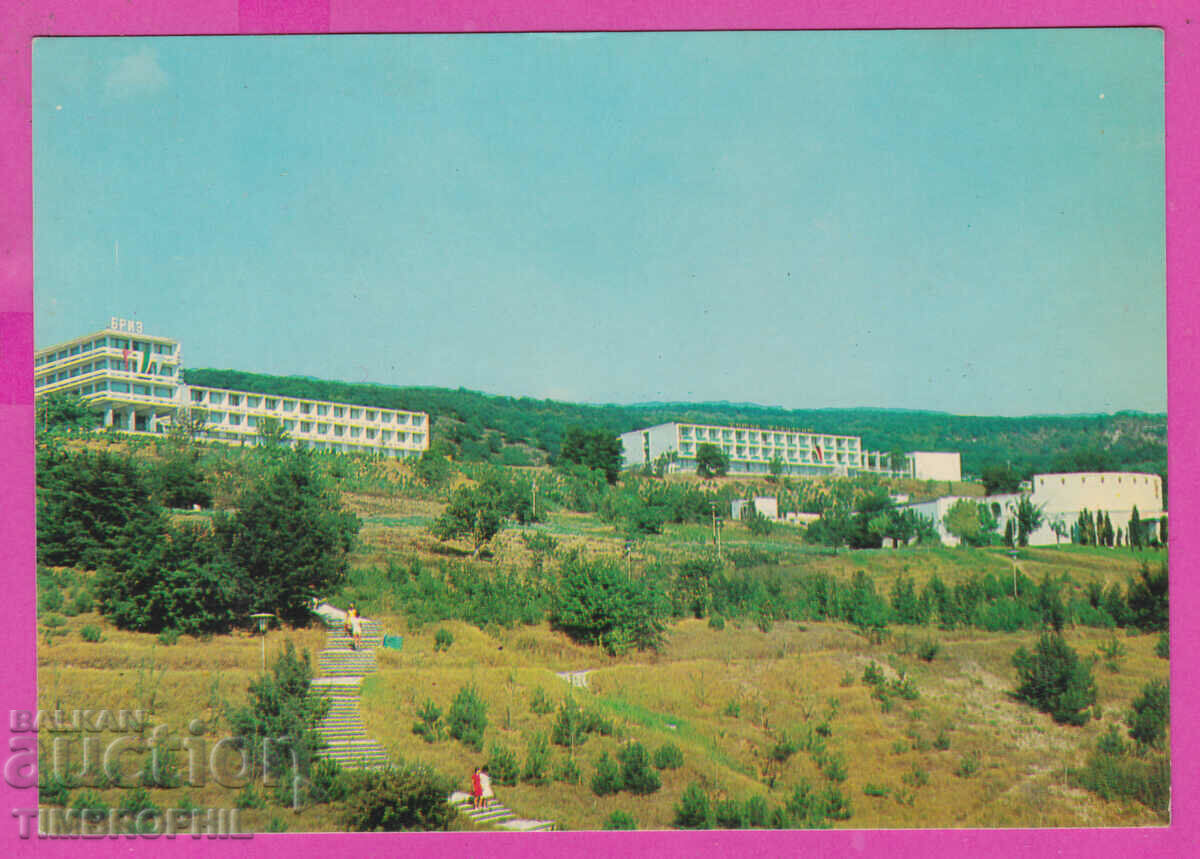 Auction 309682 / Golden Sands - Breeze Horizon Hotels Akl-2356 Photos Auction 309682 / Golden Sands - Breeze Horizon Hotels Akl-2356 Photos