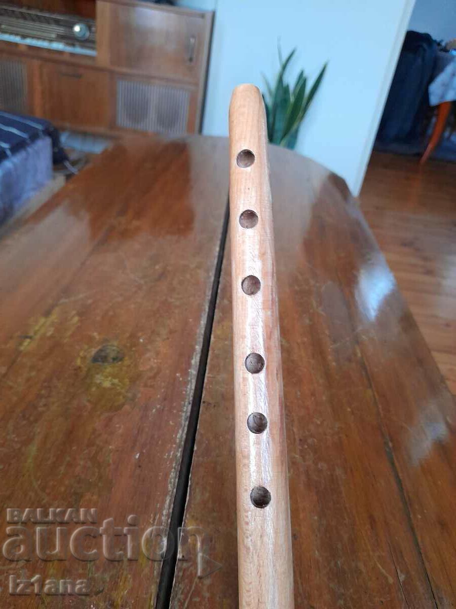 Delivery of Old rascal, duduk, whistle Delivery of Old rascal, duduk, whistle