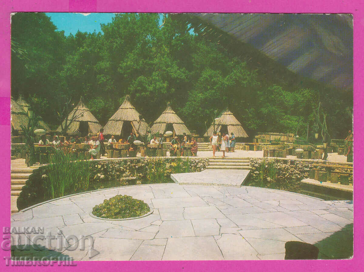 Auction  309702 / Golden Sands Bar The Huts Akl-2425 Photo edition