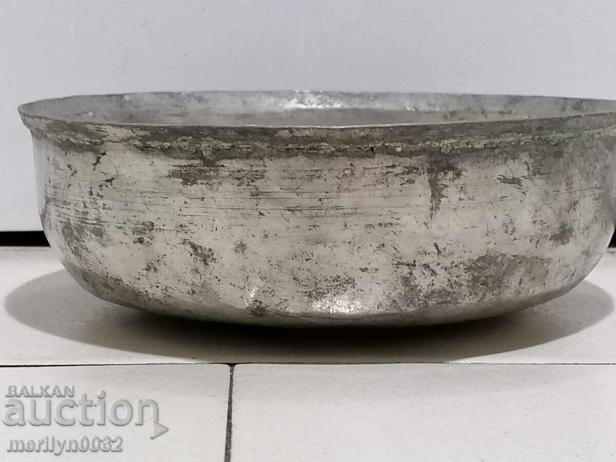 Delivery of Old tinned bath tub, hammam, copper, vessel Delivery of Old tinned bath tub, hammam, copper, vessel