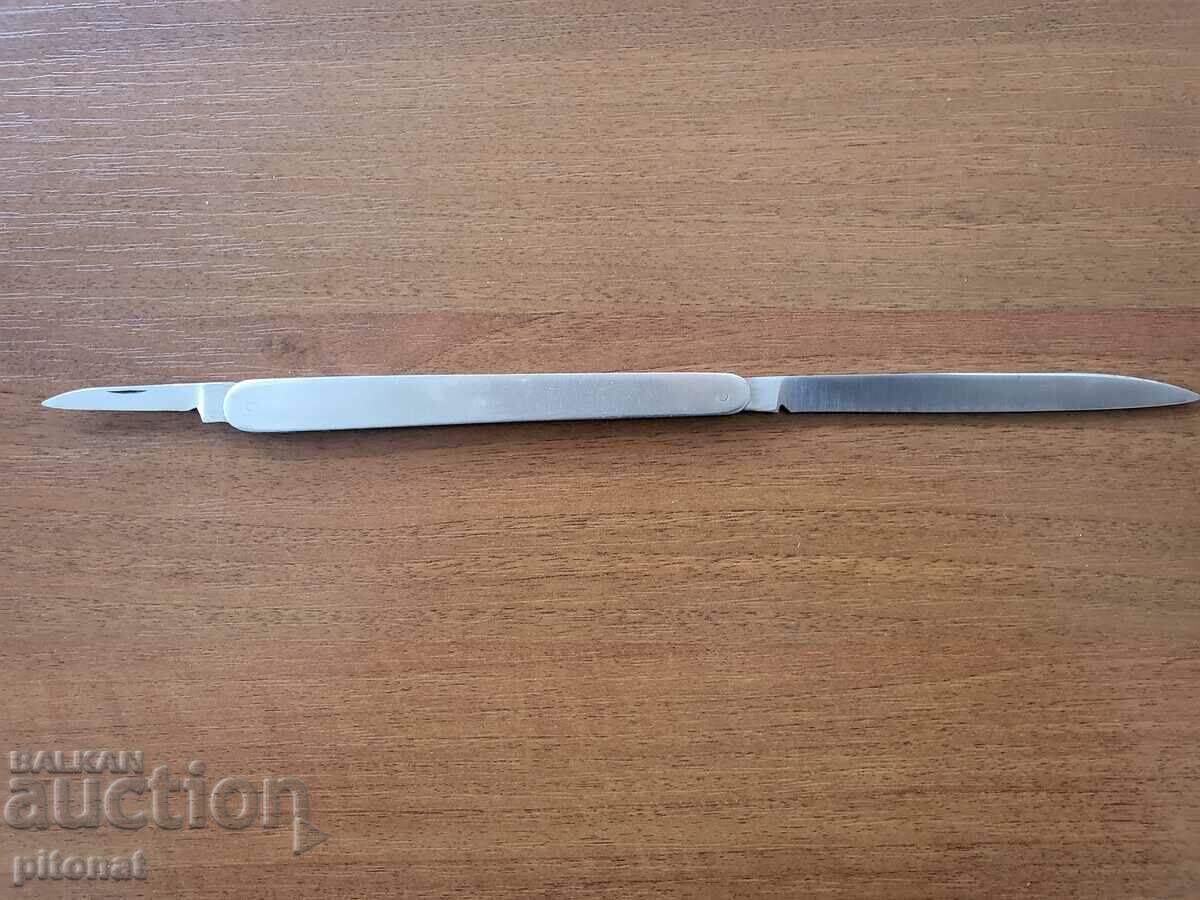 Auction Soca Collector's Tasting Folding Knife Auction Soca Collector's Tasting Folding Knife