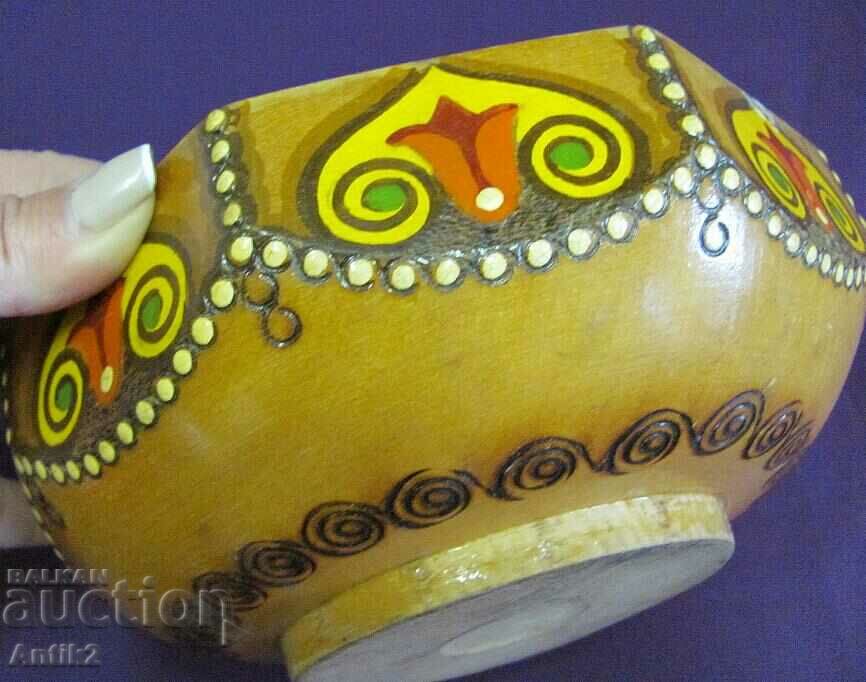 Vintich Wooden Bowl Hand Painted - 6 Vintich Wooden Bowl Hand Painted - 6
