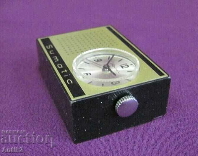 Delivery of Old Small Clock