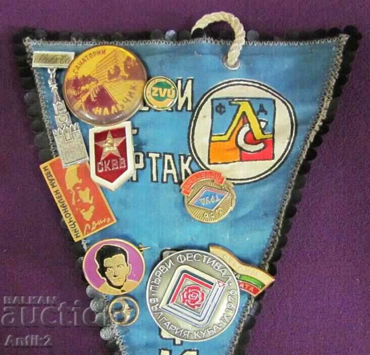 Vintich Badges and Flags with price 40.00 BGN | € 20.45 Vintich Badges and Flags with price 40.00 BGN | € 20.45