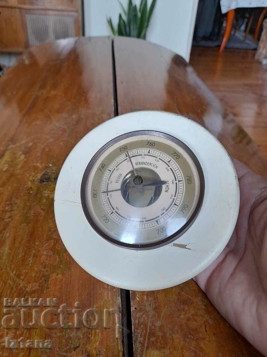 Old Barometer with price 37.00 BGN | € 18.92 Old Barometer with price 37.00 BGN | € 18.92