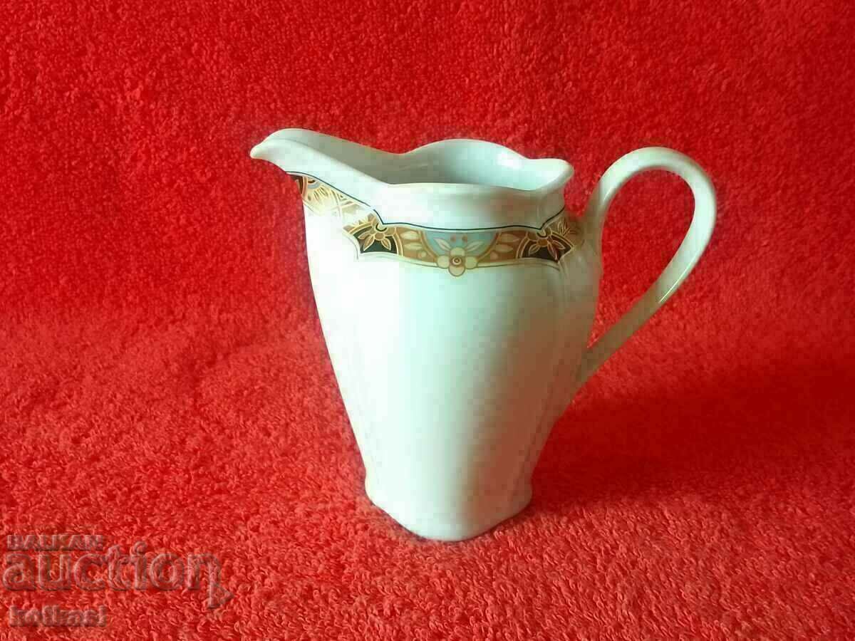 Old porcelain latiere jug TIRSCHENREUTH HUTSCHENREUTHER