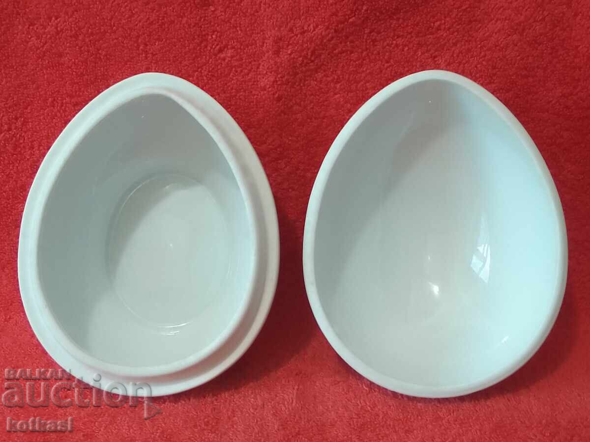 Delivery of Old porcelain jewelry box GEROLD W.-GERMANY Delivery of Old porcelain jewelry box GEROLD W.-GERMANY