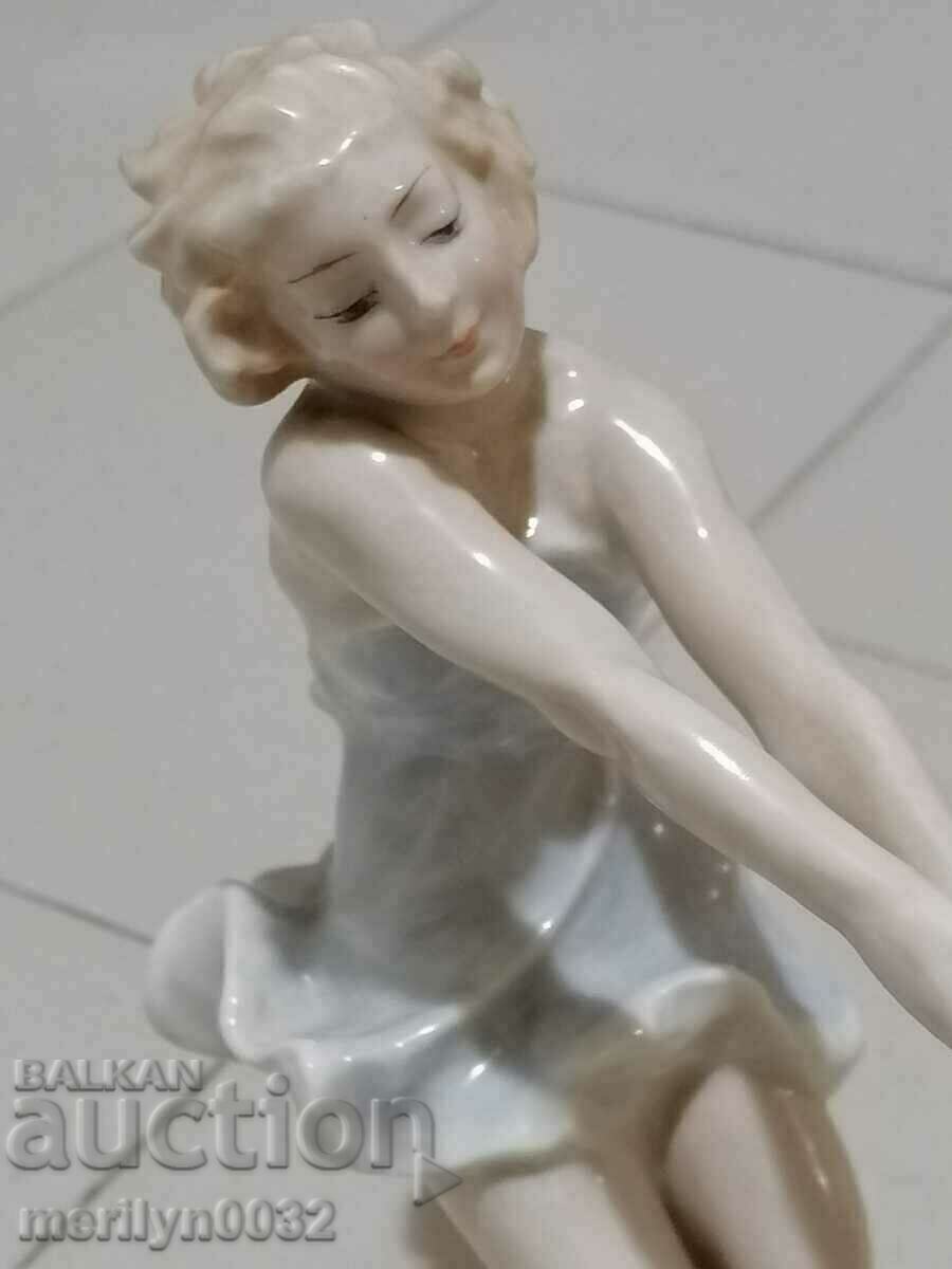 Livrarea Balerini din porțelan german figuri din Germania Livrarea Balerini din porțelan german figuri din Germania