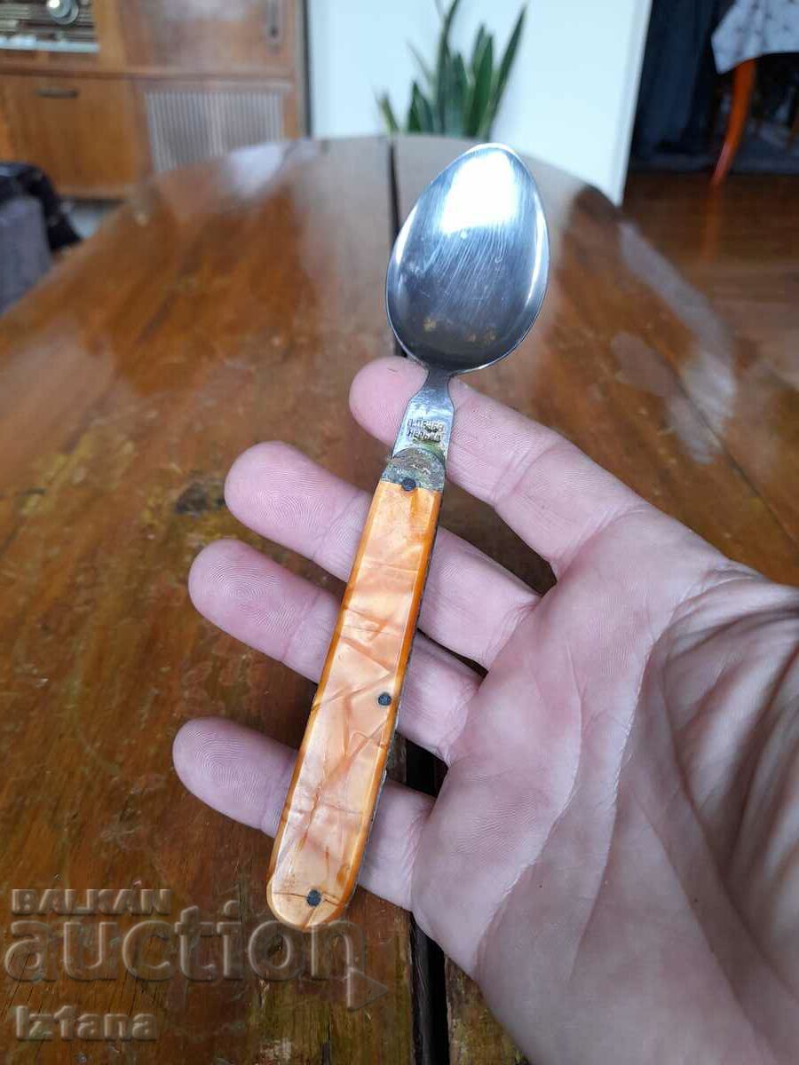 Delivery of Old folding spoon Delivery of Old folding spoon