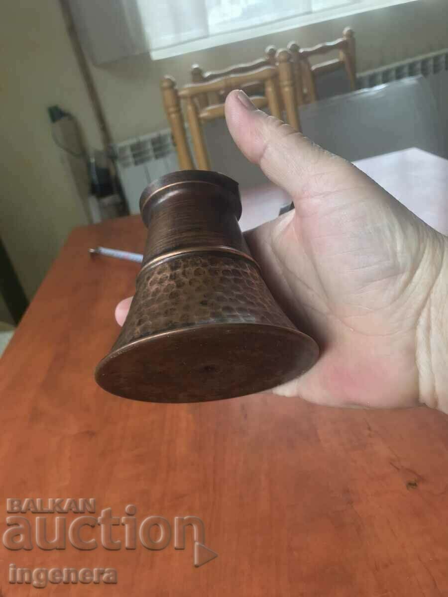 Licitație JEZVE MED COPPER OLD-300 ML. Licitație JEZVE MED COPPER OLD-300 ML.