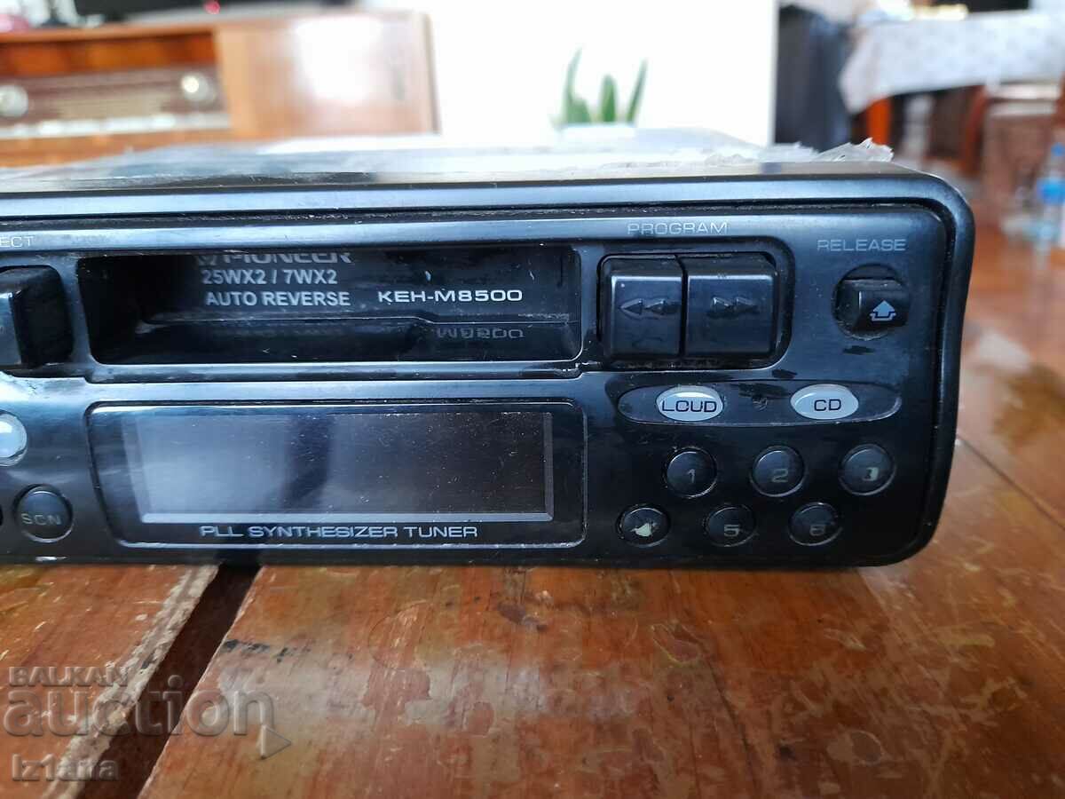 Auction  Old Pioneer car radio cassette player
