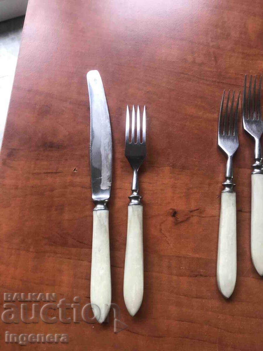 Delivery of FORK KNIFE SERVICE KIT 2X6 BR.-USSR Delivery of FORK KNIFE SERVICE KIT 2X6 BR.-USSR