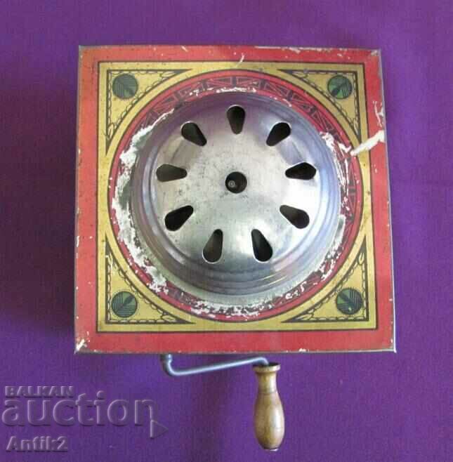 20's Children's Toy - Musical Lantern with price 48.00 BGN | € 24.54 20's Children's Toy - Musical Lantern with price 48.00 BGN | € 24.54