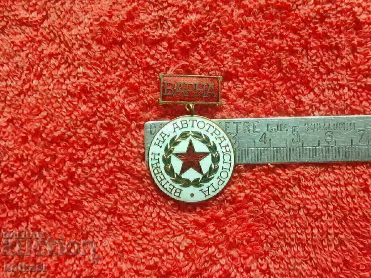 Old social badge VETERAN OF ROAD TRANSPORT VARNA Bearer