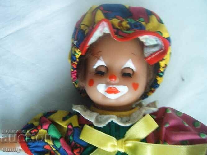 Delivery of Clown doll with closing eyes, 23 cm Delivery of Clown doll with closing eyes, 23 cm