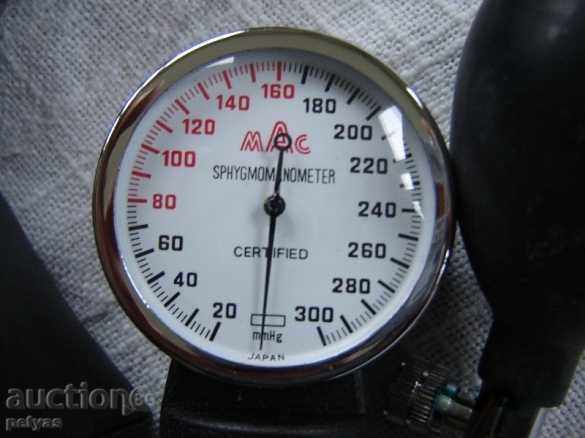 Auction Apparatus Blood Pressure W.G.M Classic mechanical + stethoscope Auction Apparatus Blood Pressure W.G.M Classic mechanical + stethoscope