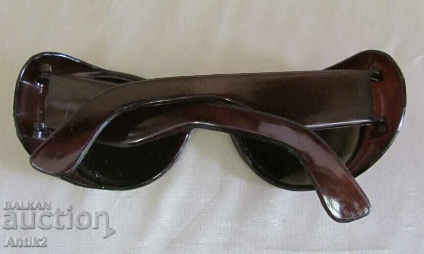 50 de ochelari de soare - 6