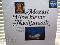Vând discul de presă germană Mozart