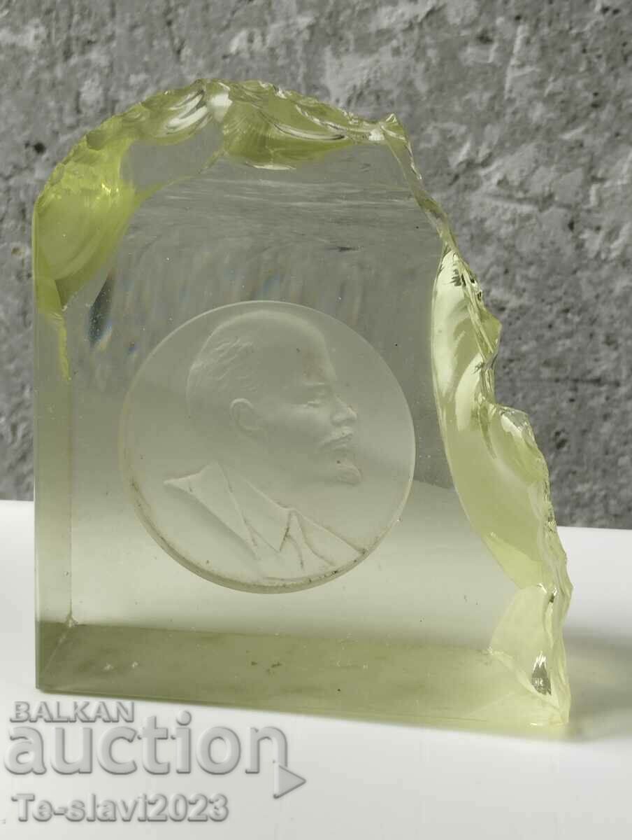 Lenin - Veche sticlă/cristal pentru presa hârtie din Rusia