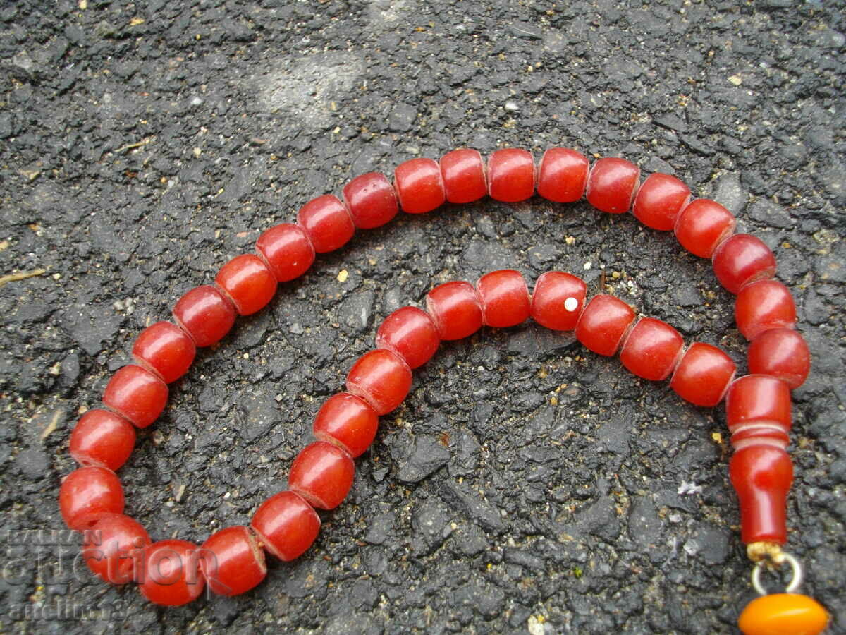 OLD RED ROSARY with price 65.00 BGN | € 33.23