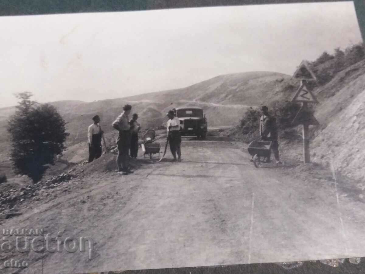 Kazanlak, Krumovgrad-ΚΟΙΝΩΝΙΚΕΣ ΦΩΤΟΓΡΑΦΙΕΣ-ΚΑΤΑΣΚΕΥΗ ΔΡΟΜΩΝ, ΦΩΤΟ - 6 Kazanlak, Krumovgrad-ΚΟΙΝΩΝΙΚΕΣ ΦΩΤΟΓΡΑΦΙΕΣ-ΚΑΤΑΣΚΕΥΗ ΔΡΟΜΩΝ, ΦΩΤΟ - 6