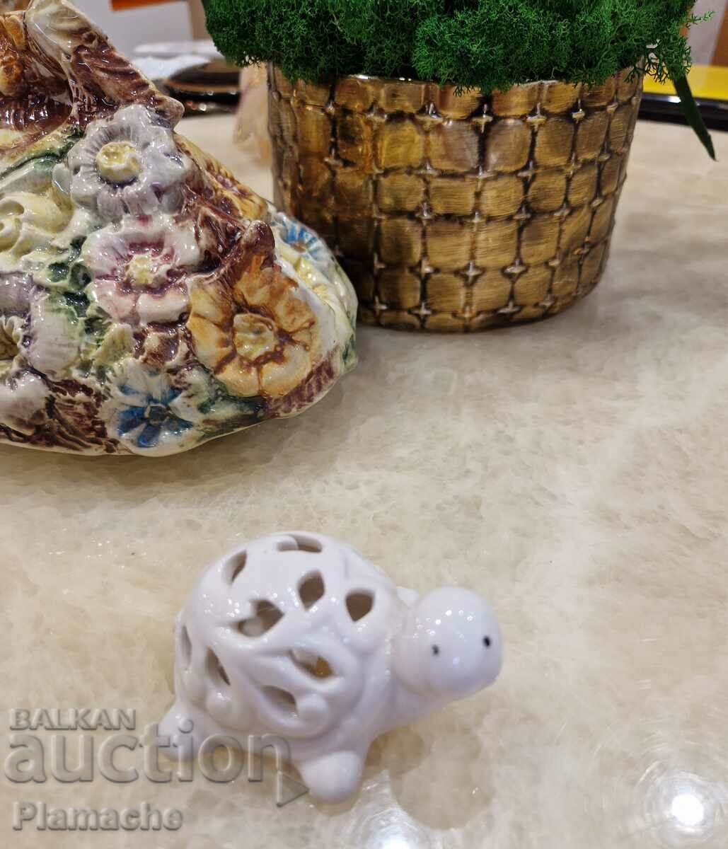 Porcelain turtle AD EMOZIONI