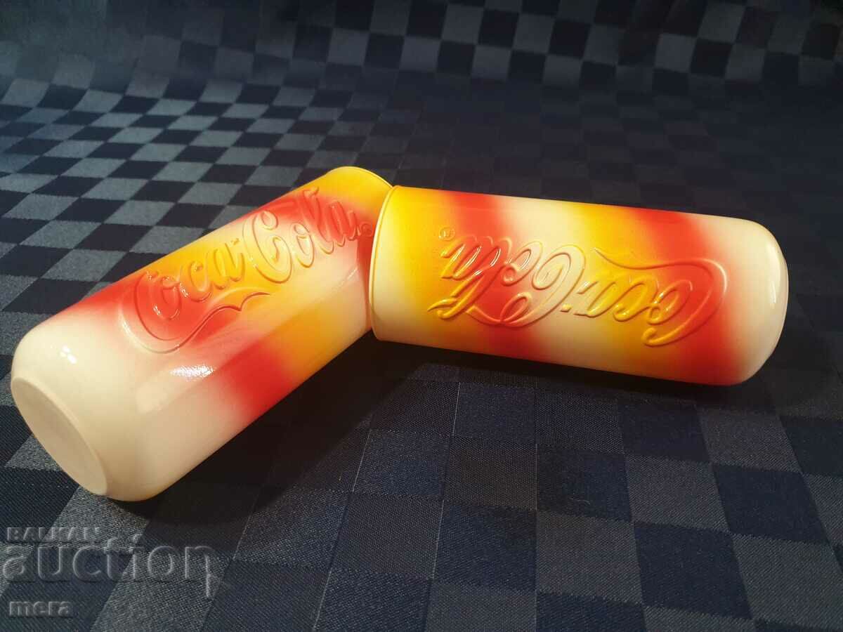 Δημοπρασία Γνήσια διαφημιστικά ποτήρια Coca Cola - 2 τεμάχια Δημοπρασία Γνήσια διαφημιστικά ποτήρια Coca Cola - 2 τεμάχια