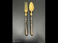 A pair of silver forks with ivory. #5215
