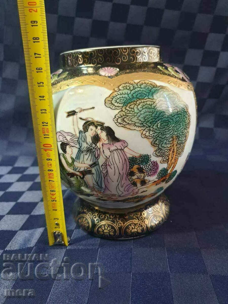 Hand painted vase - SATSUMA /Satsuma/ with price 190.00 BGN | € 97.15 Hand painted vase - SATSUMA /Satsuma/ with price 190.00 BGN | € 97.15