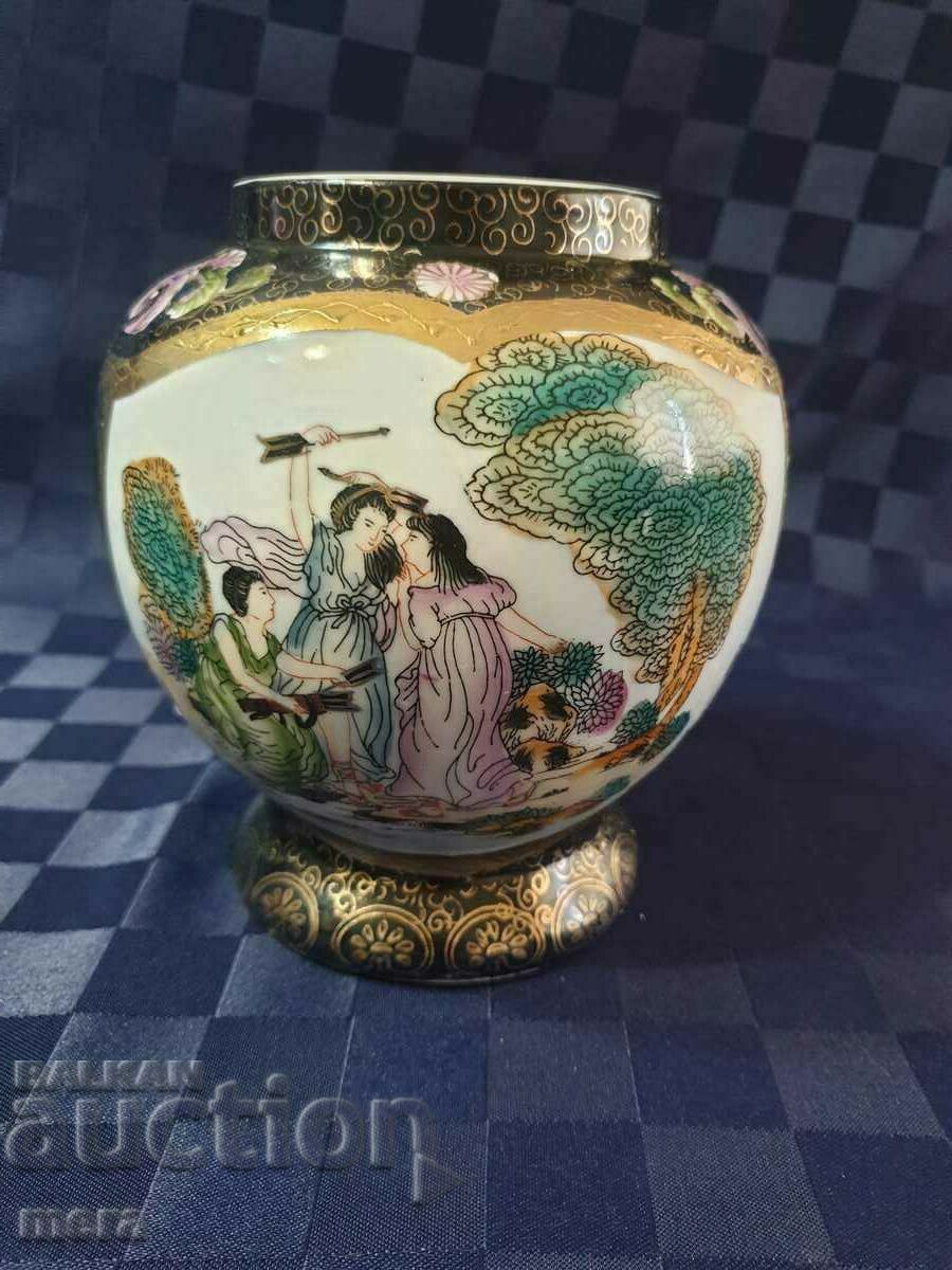 Hand painted vase - SATSUMA /Satsuma/