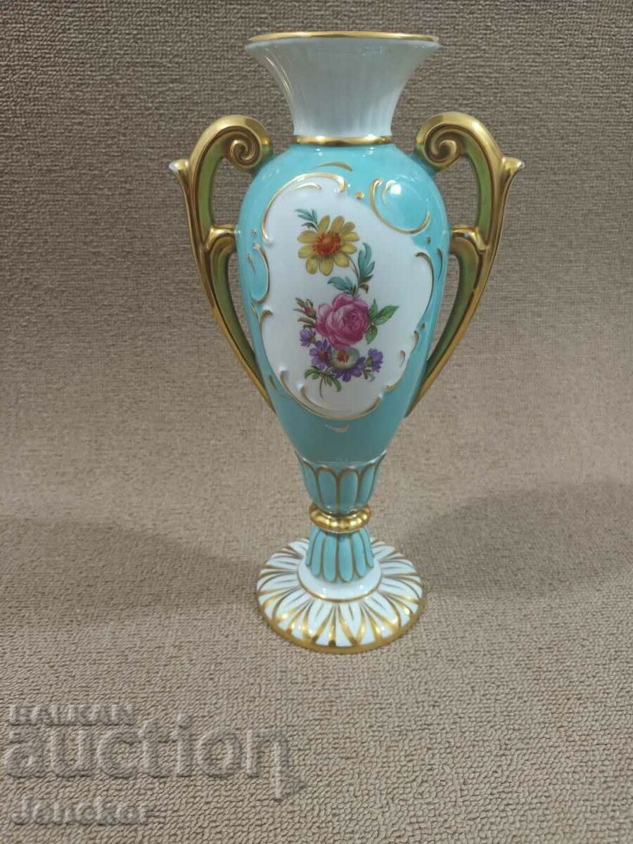 Gerold porcelain vase.