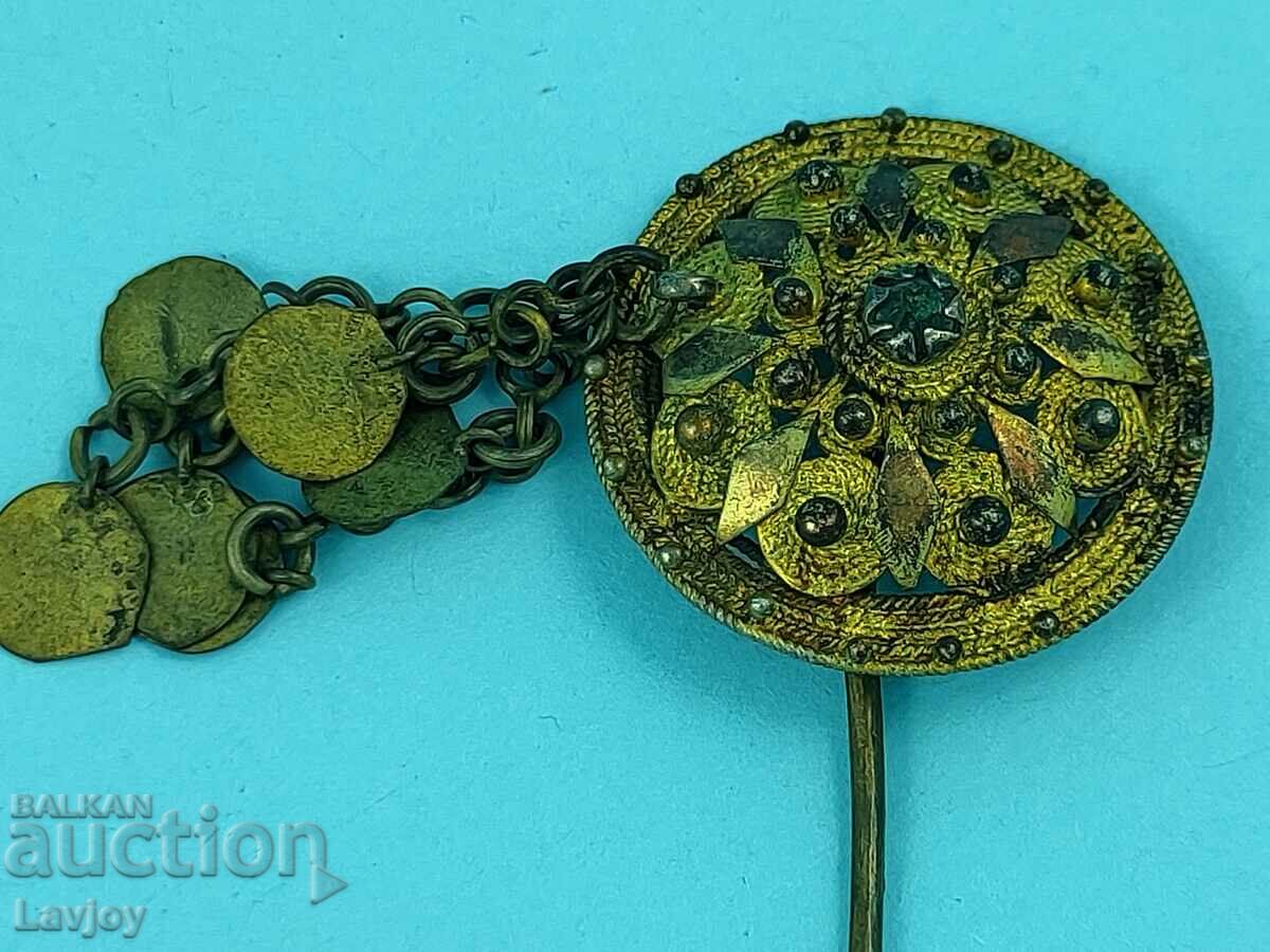 Ασημένιο επιχρυσωμένο φιλιγκράν καρφίτσα μαλλιών Αναγέννησης με τιμή 200.00 BGN | € 102.26 Ασημένιο επιχρυσωμένο φιλιγκράν καρφίτσα μαλλιών Αναγέννησης με τιμή 200.00 BGN | € 102.26