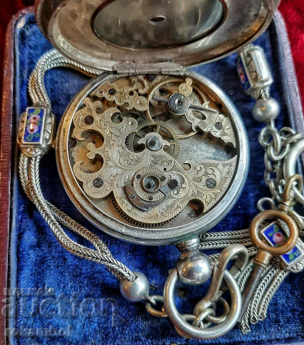 Ceas de buzunar elvețian din argint Skeleton Gothic1850 cu preț 2000.00 BGN | € 1022.58