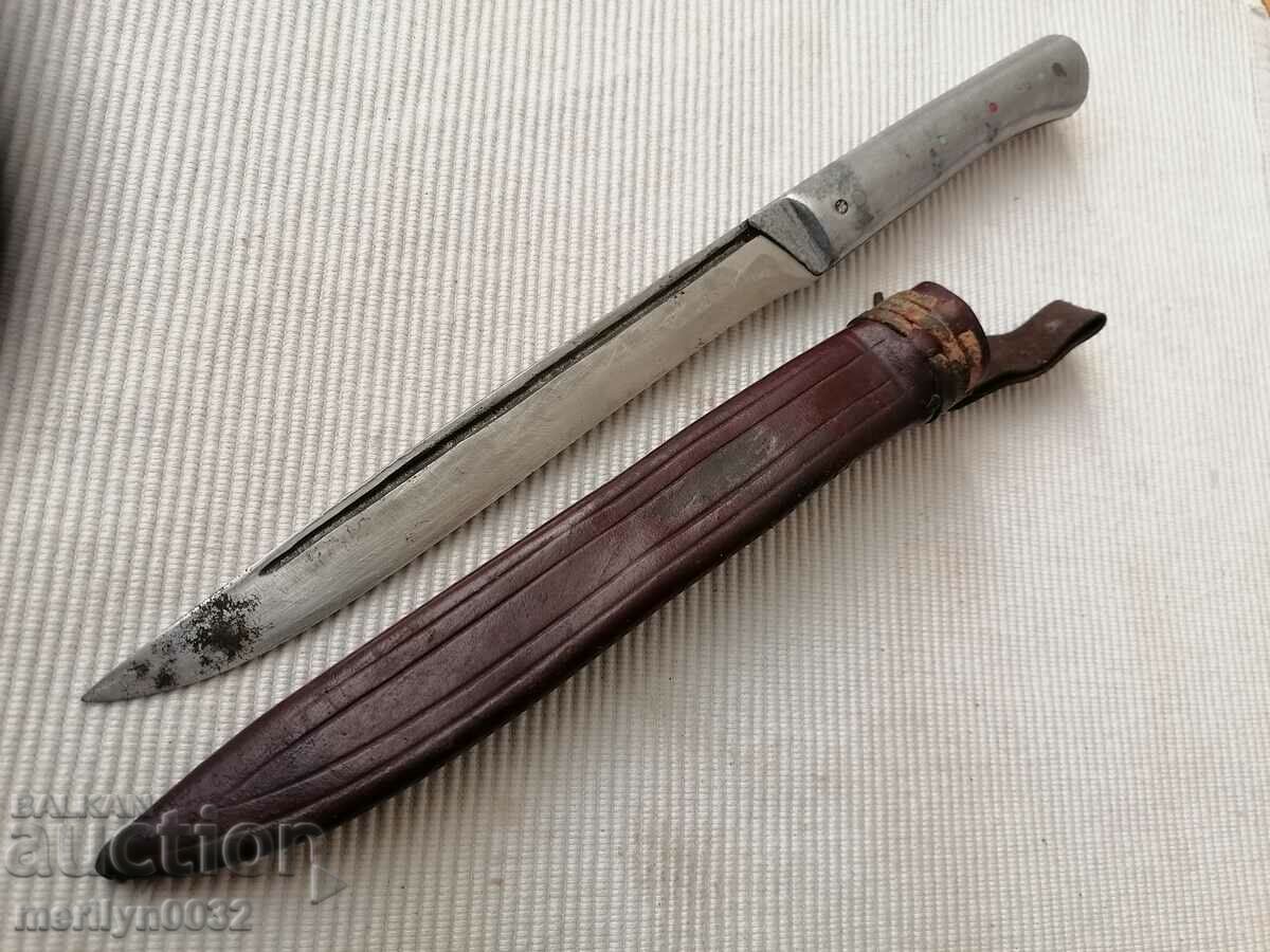 Gabrovo butcher knife with handle with price 89.00 BGN | € 45.50