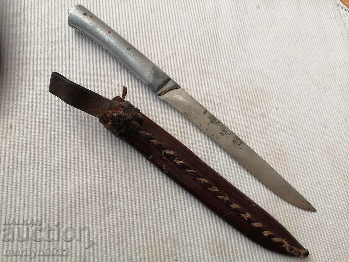 Auction  Gabrovo butcher knife with handle