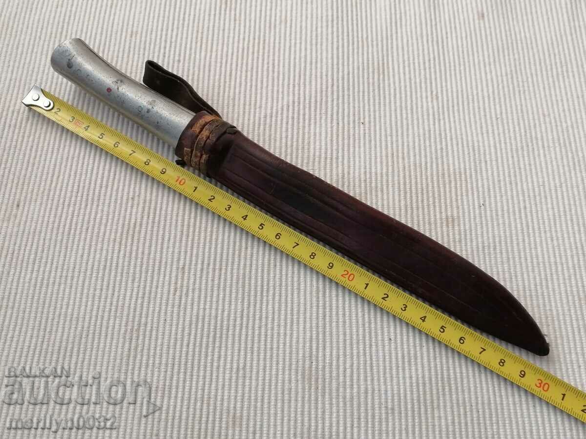 Livrarea Cuțit de măcelar Gabrovo cu mâner