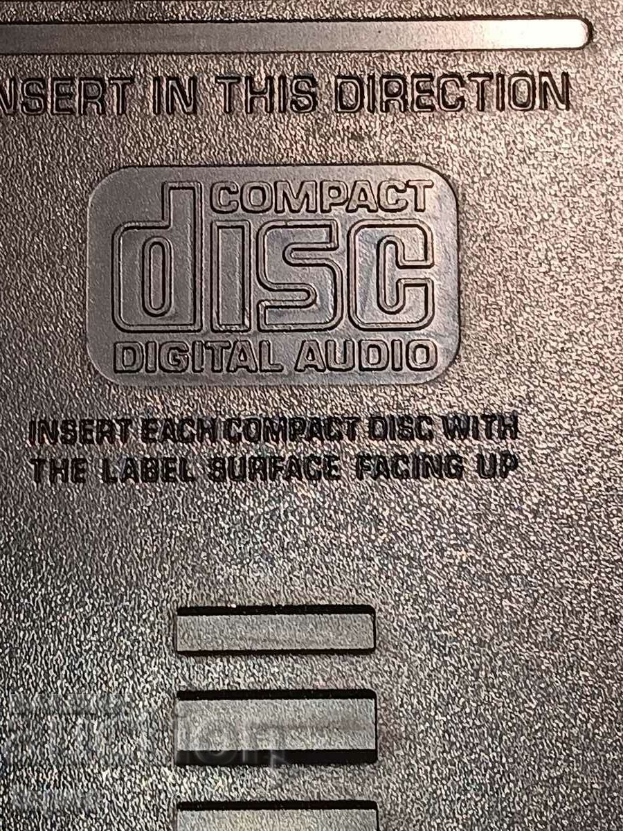 Delivery of CD changers Delivery of CD changers
