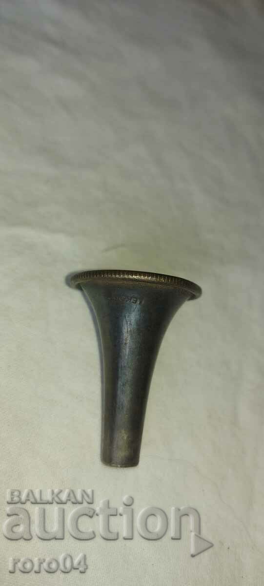 EAR FUNNEL - LEKOP - WWII - 7 EAR FUNNEL - LEKOP - WWII - 7