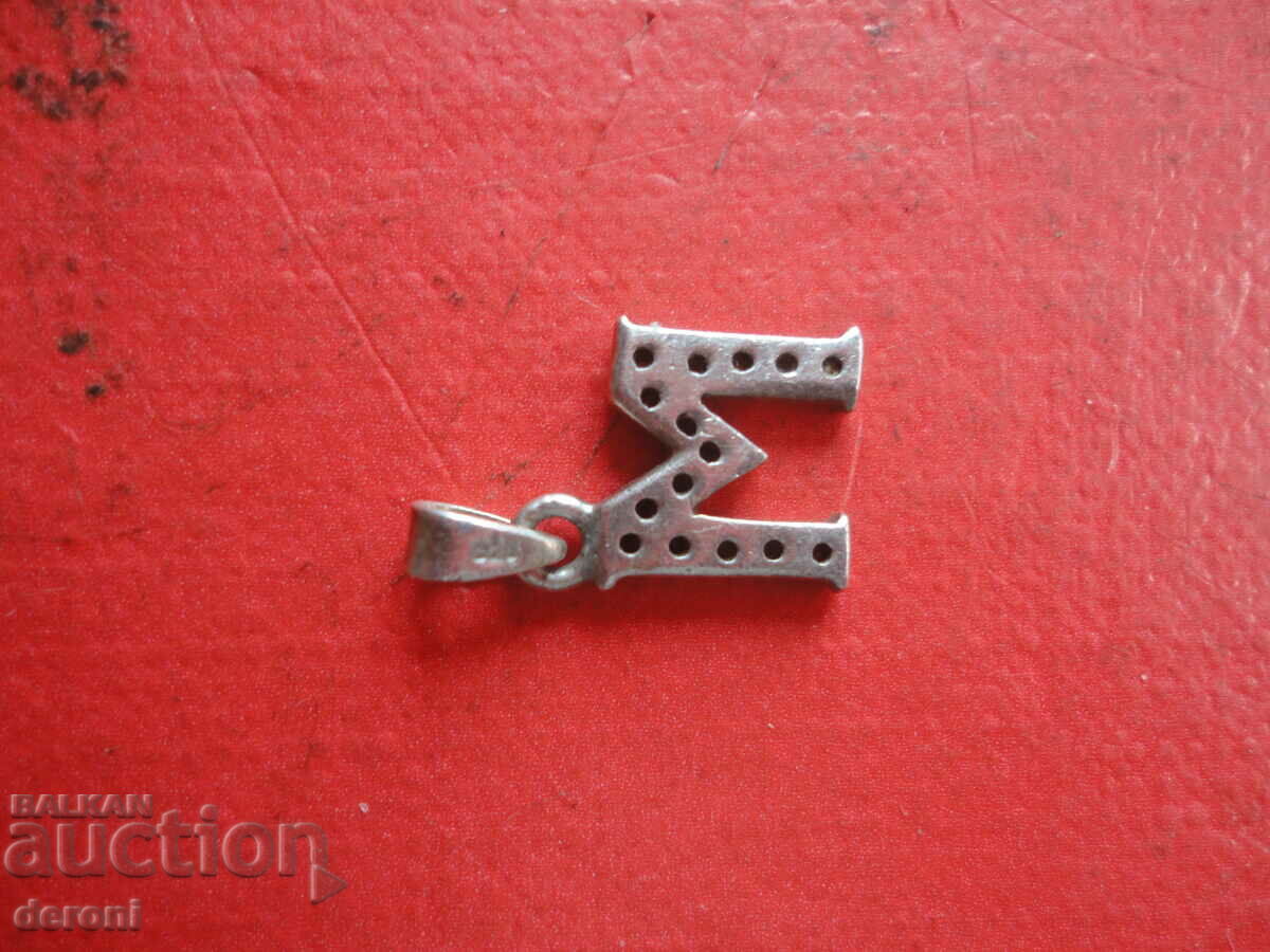 Silver medallion pendant letter with stones 925 with price 10.00 BGN | € 5.11 Silver medallion pendant letter with stones 925 with price 10.00 BGN | € 5.11