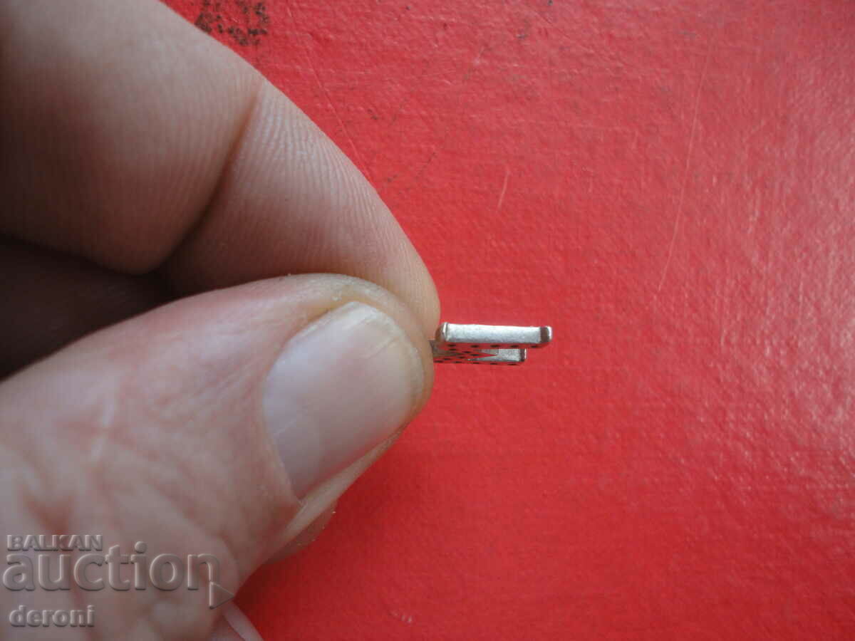 Silver medallion pendant letter with stones 925 - 7 Silver medallion pendant letter with stones 925 - 7