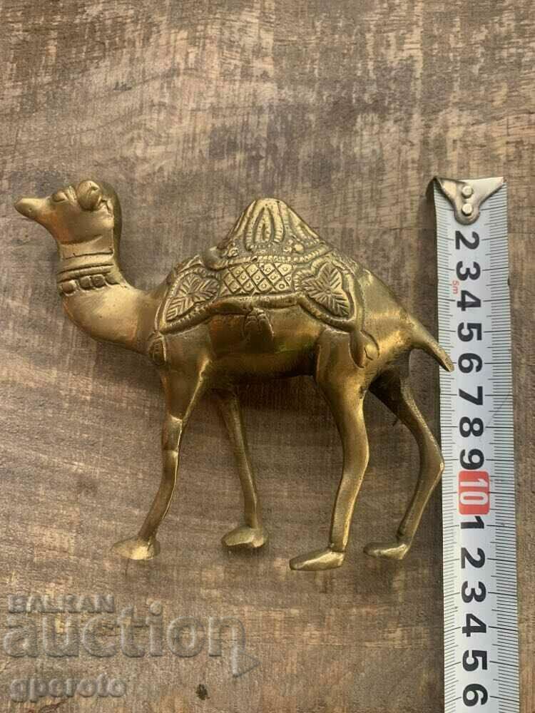 Old solid bronze plastic-camel-414 g with price 49.00 BGN | € 25.05