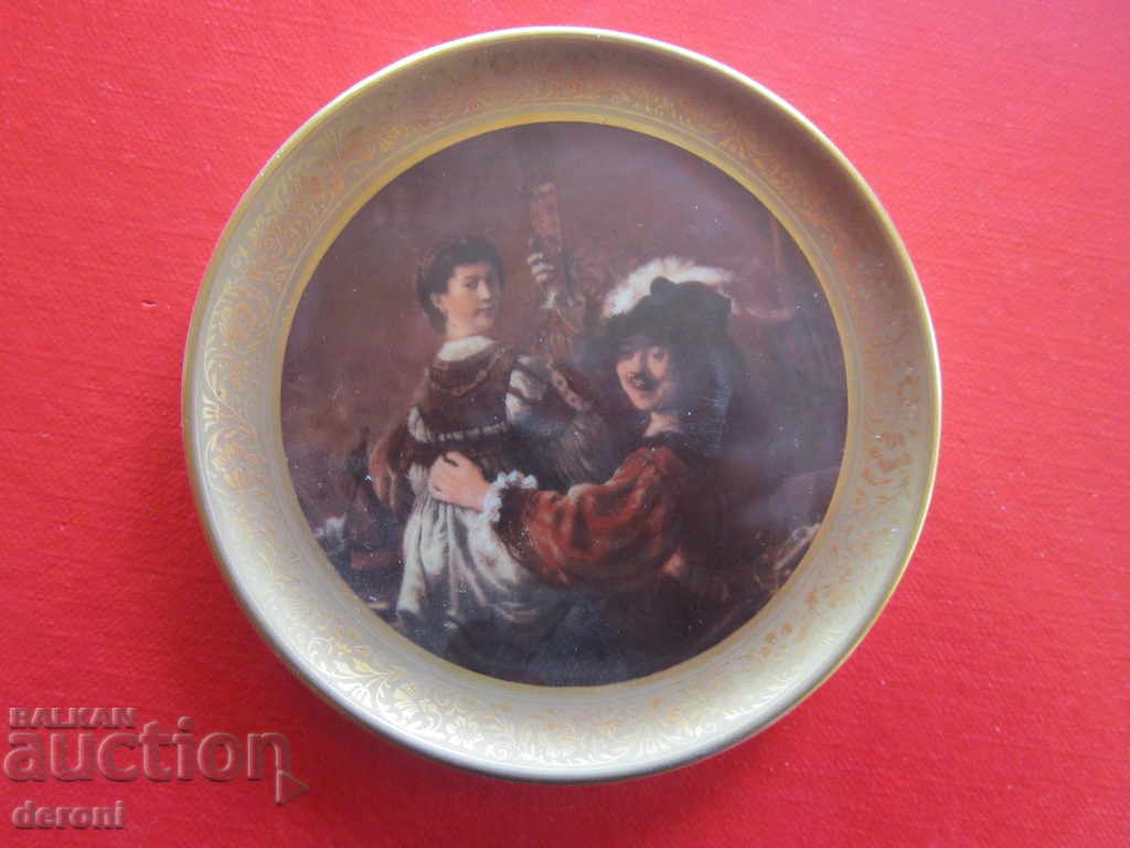 Auction A unique Rembrandt gilt porcelain panel painting Auction A unique Rembrandt gilt porcelain panel painting